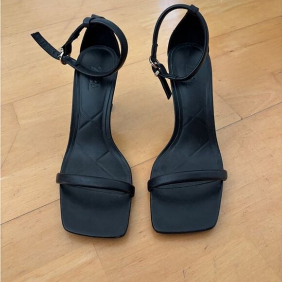 Zara Heeled Sandals - Picture 4 of 7
